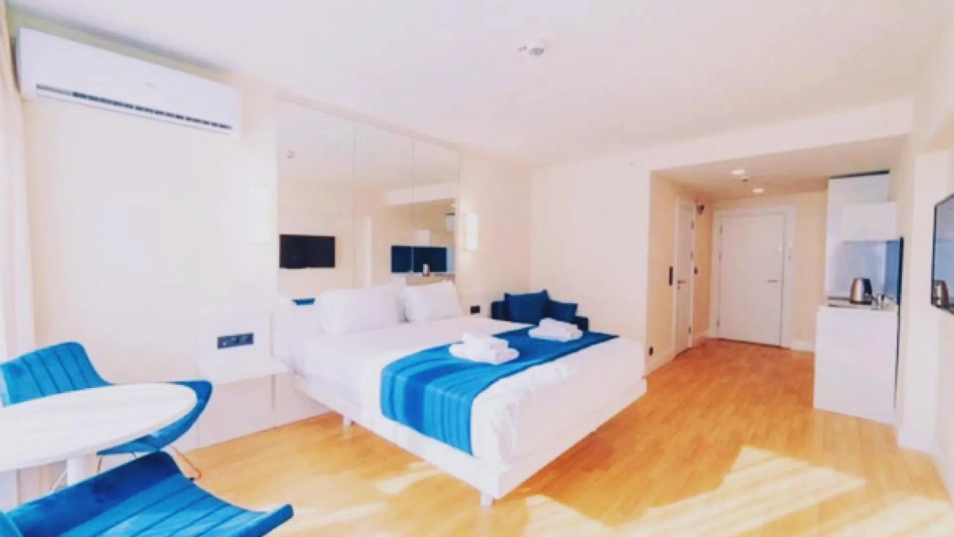 Delux Sea View Aparthotel In Orbi City Batumi