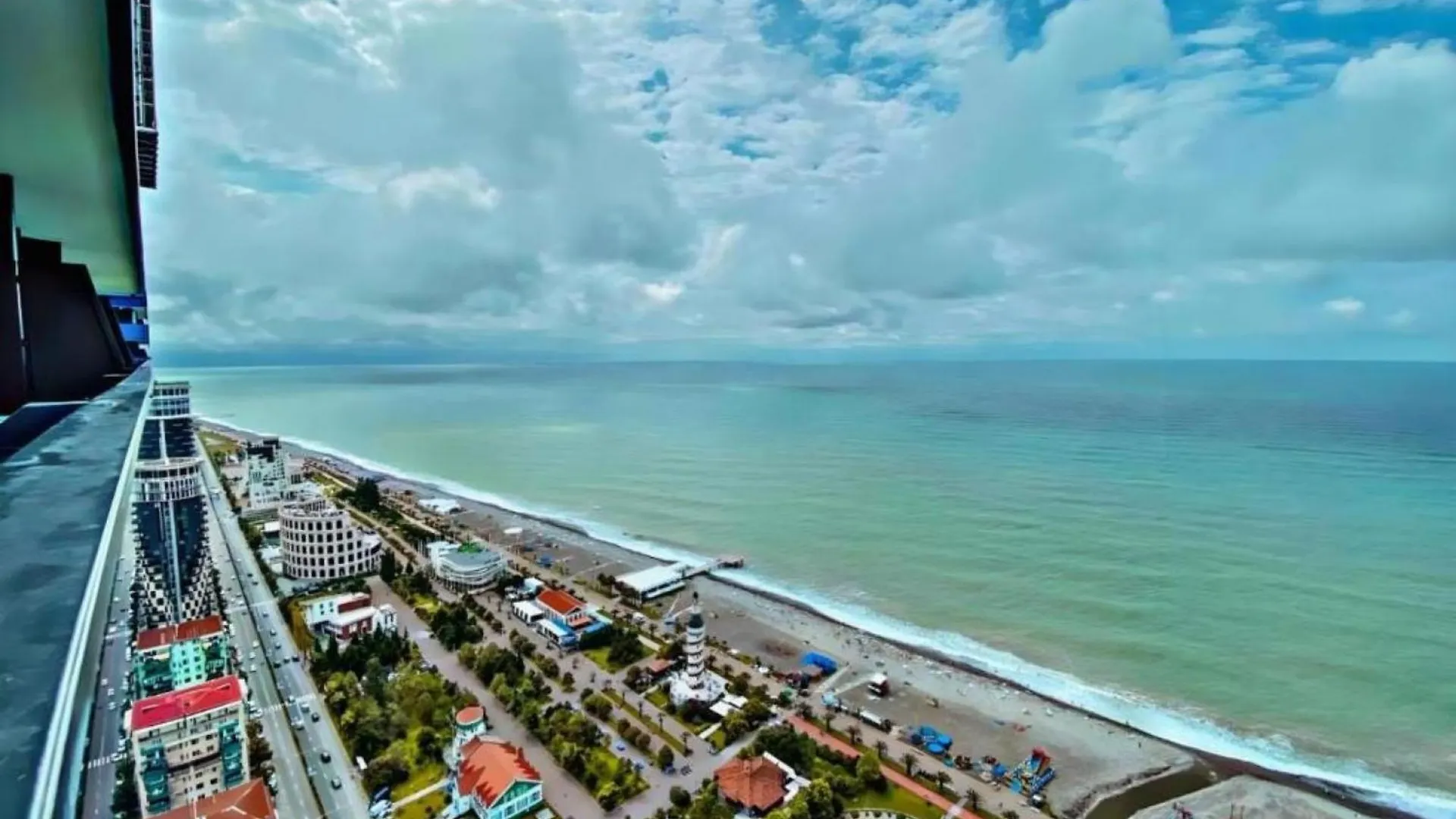 Delux Sea View Aparthotel In Orbi City Batumi