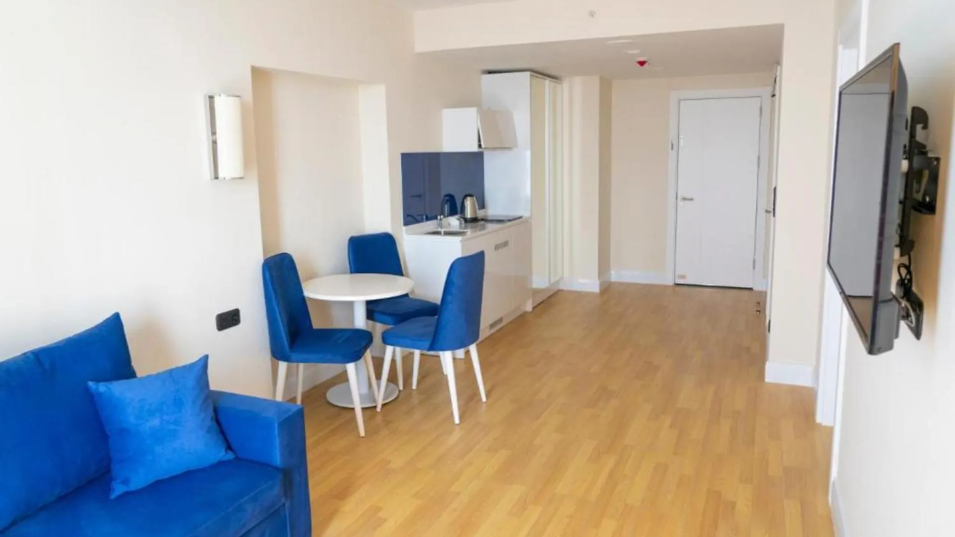 Delux Sea View Aparthotel In Orbi City Batumi