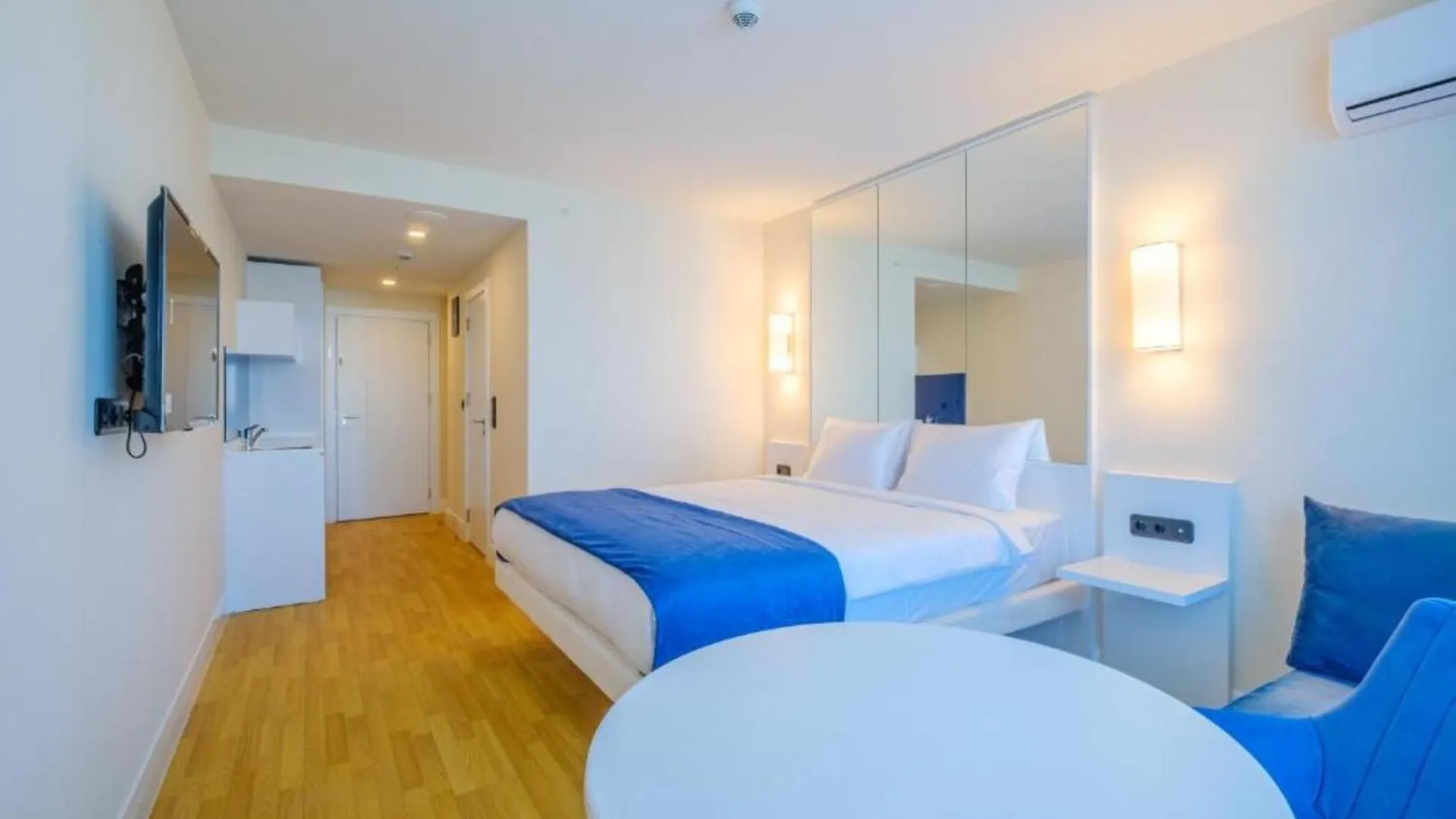 Delux Sea View Aparthotel In Orbi City Batumi